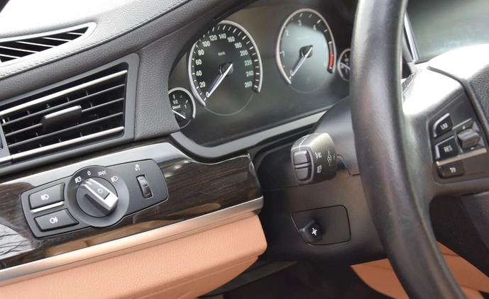 BMW Seria 7 cena 74500 przebieg: 271000, rok produkcji 2014 z Olsztyn małe 562